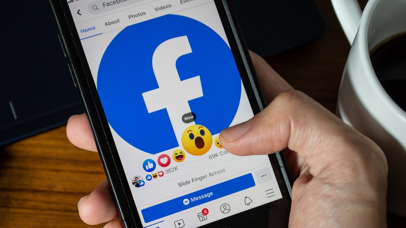 Bajba kerülhet a Facebook pénze