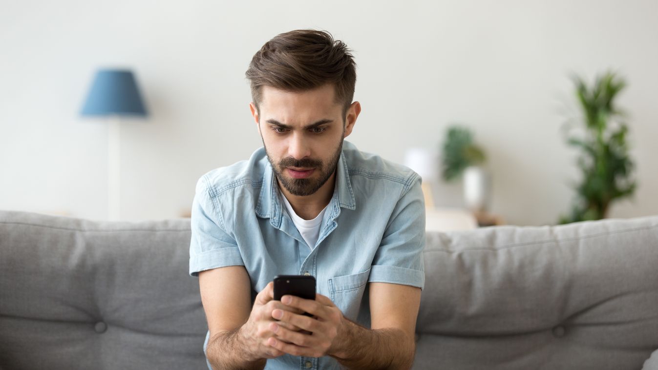 Erre vigyázzunk: így fertőzi a mobilunkat az SMS-ben kapott vírus