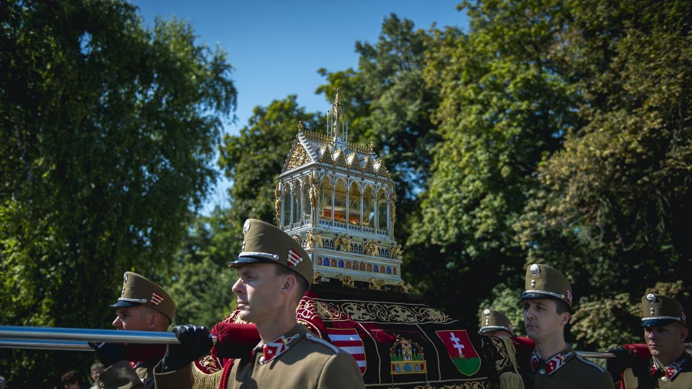 Új helyre kerül a Szent Jobb a Szent István-bazilikában