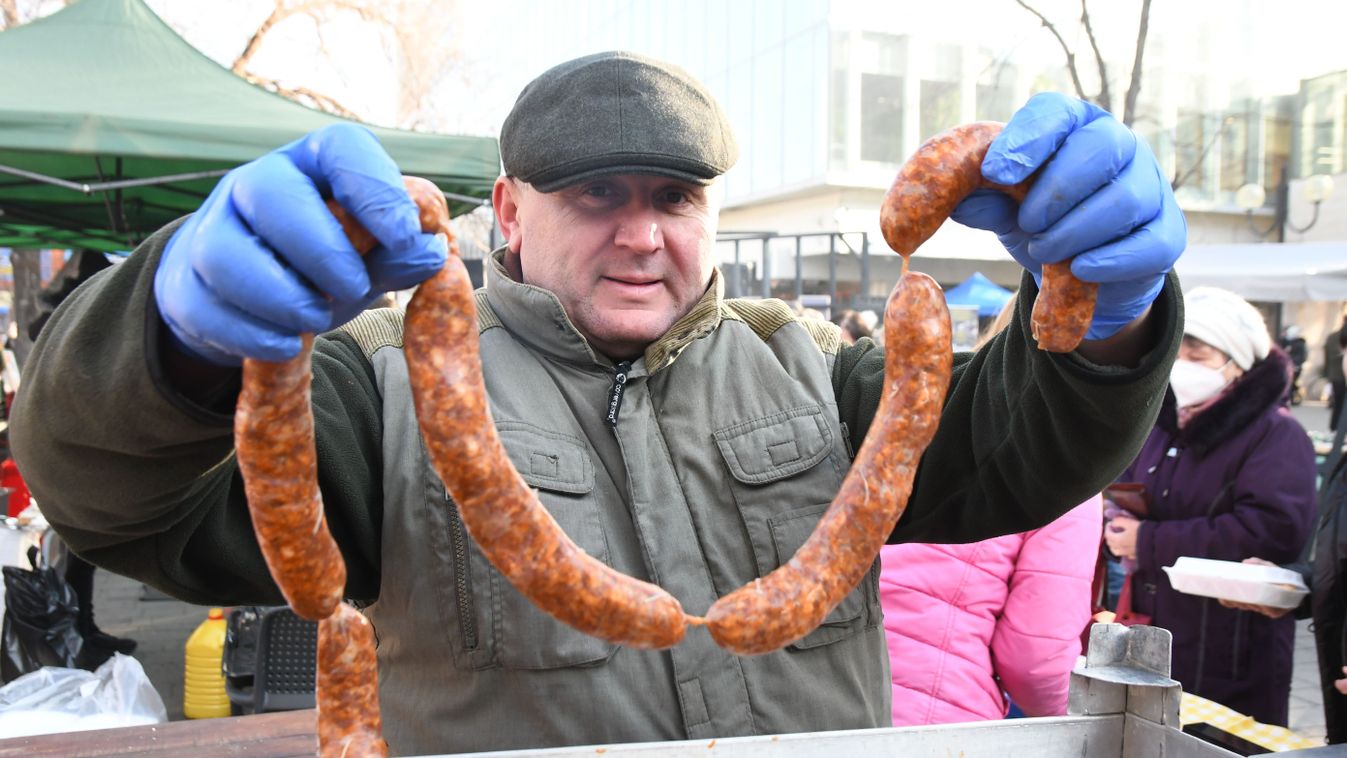Hurkát és töpörtyűt kóstolhatunk