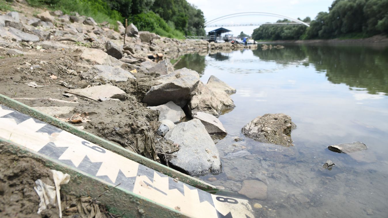 A következő napokban tovább apadhat a folyó