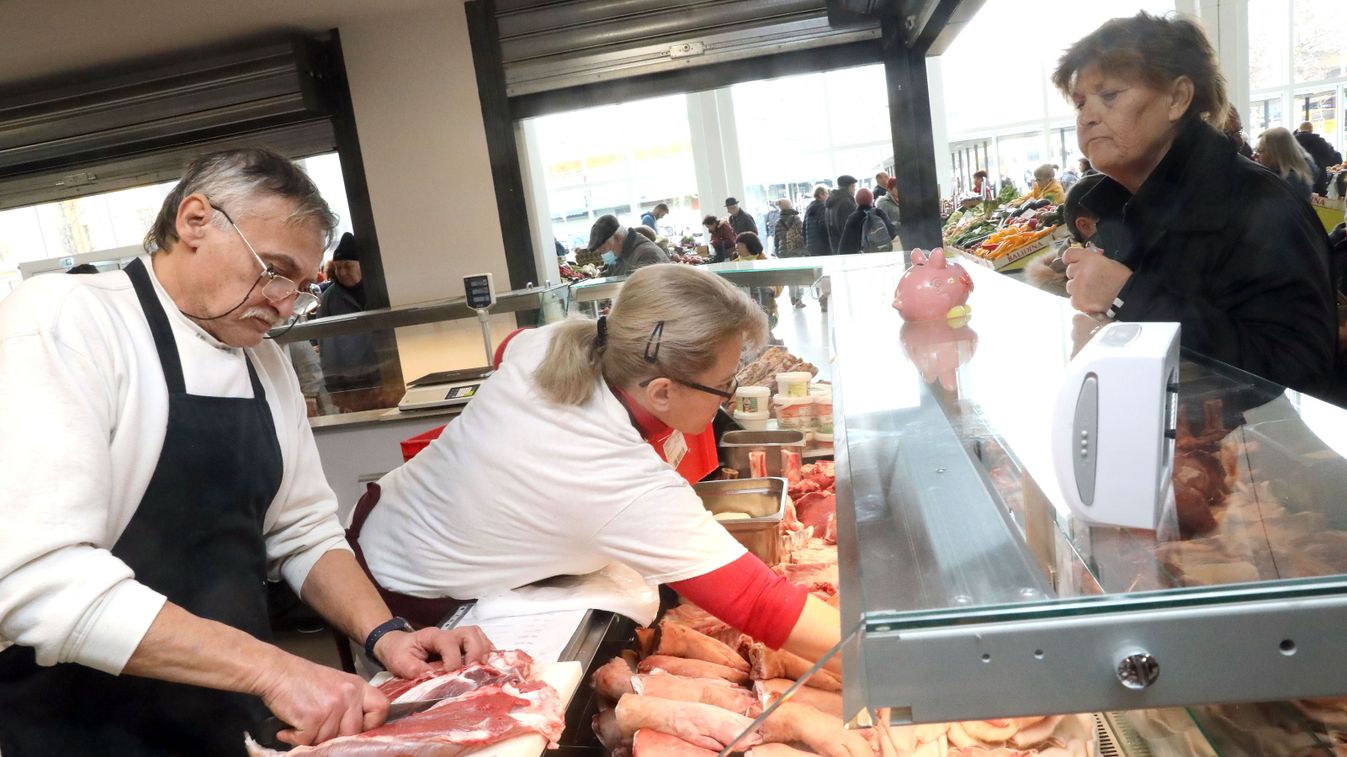 Darabszámra kérik a húst, a zöldséget és a gyümölcsöt a vevők