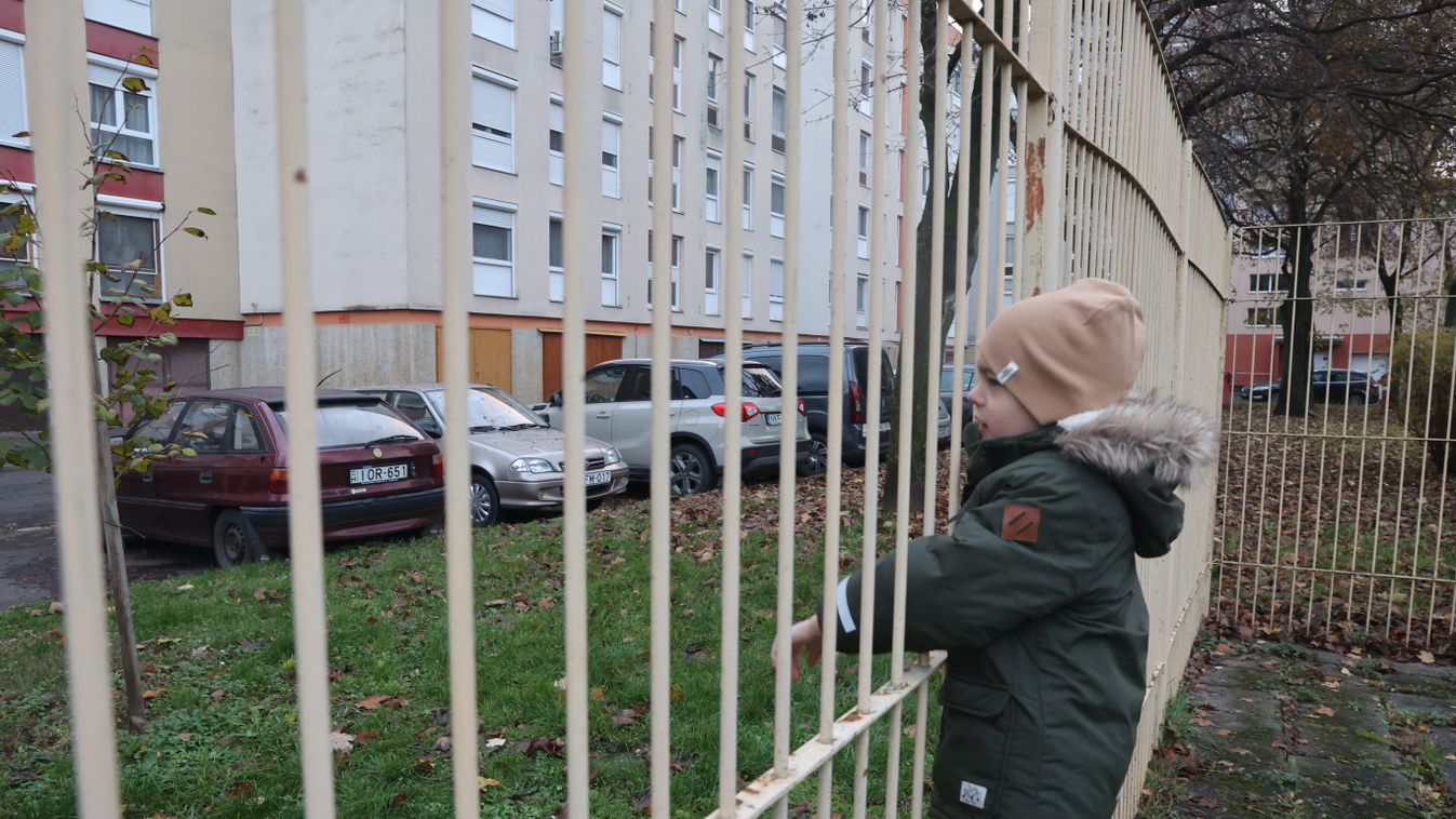 A dühöngőkre szükség van, csak fel kellene újítani ezeket a placcokat – vélik olvasóink.