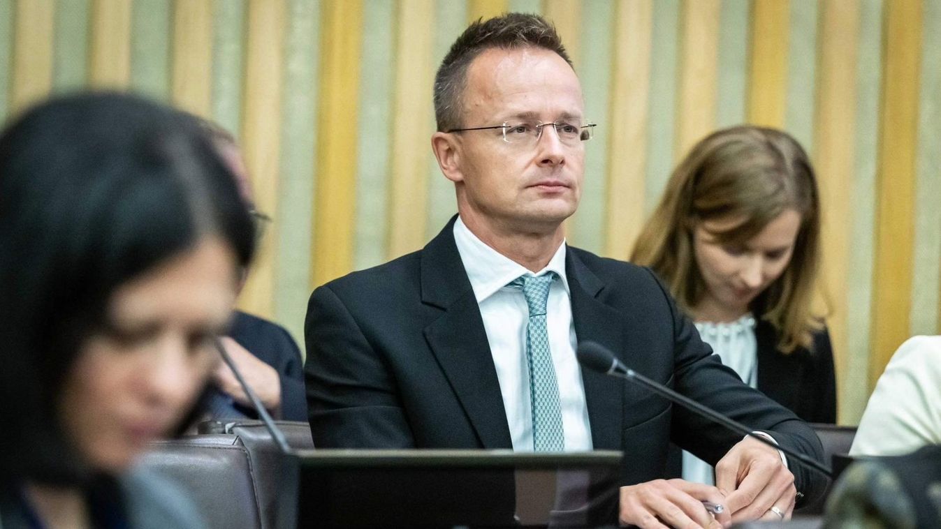 Szijjártó: az egész világon nagyra becsülik a nemzeti érdeken alapuló, békepárti magyar álláspontot