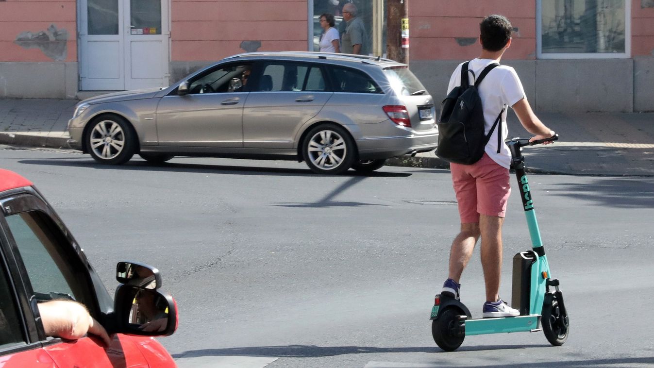 Rollerek: továbbra is tébolyt okoznak a pécsi utakon