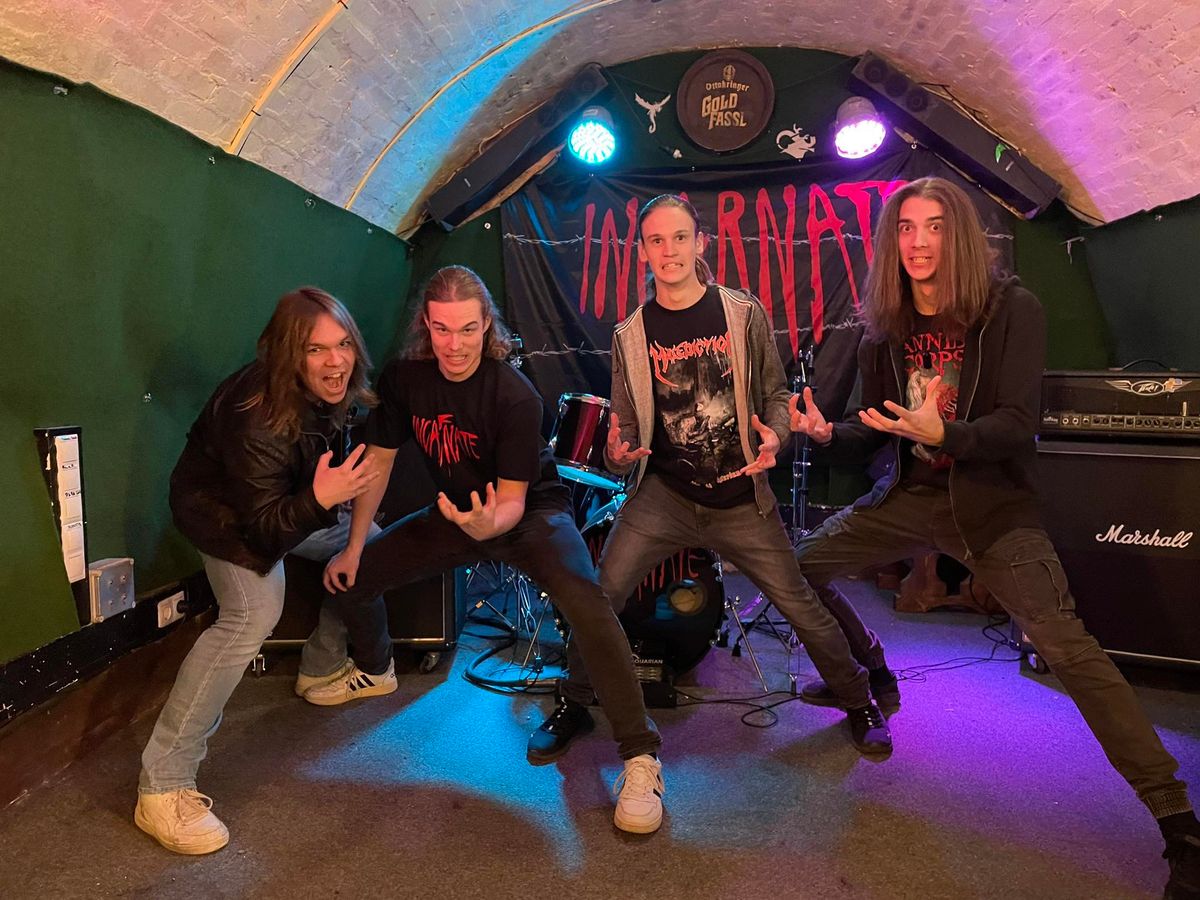 A trash metal irányzat népszerűsítését tűzték ki célul a tizenévesek