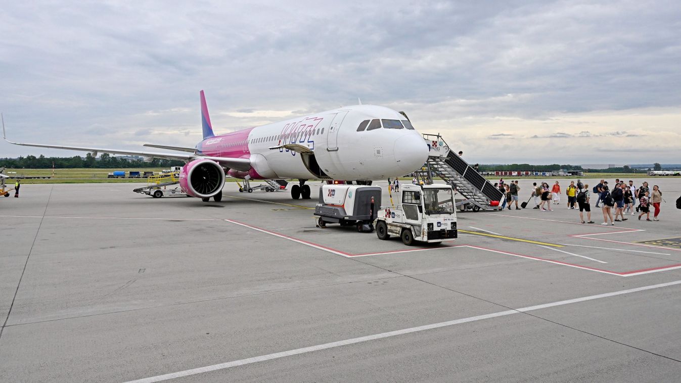 300 milliós bírságot kapott a Wizz Air, a légitársaság jogi lépéseket tesz