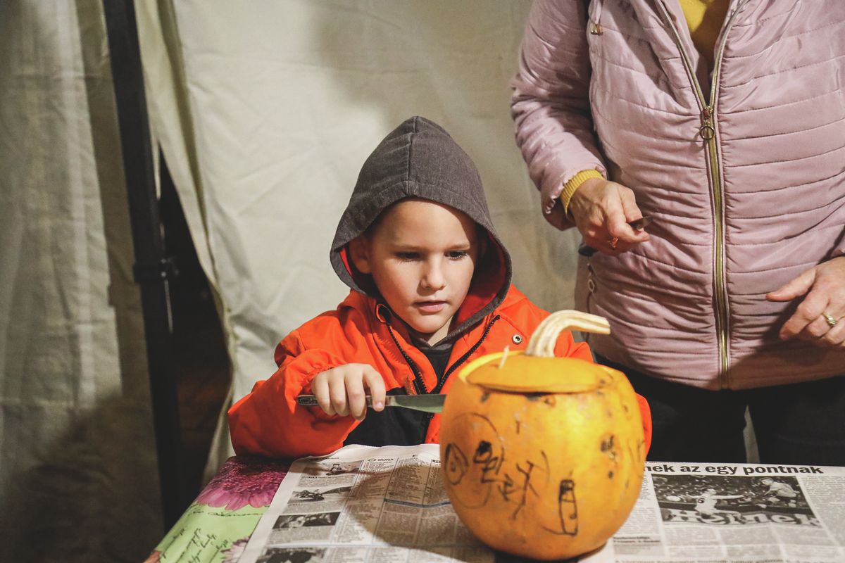 halloween, tökfaragás