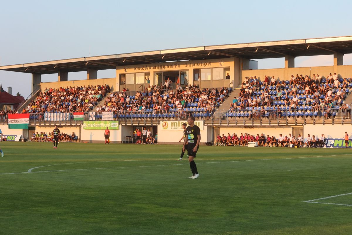 stadion, kozármislenyi