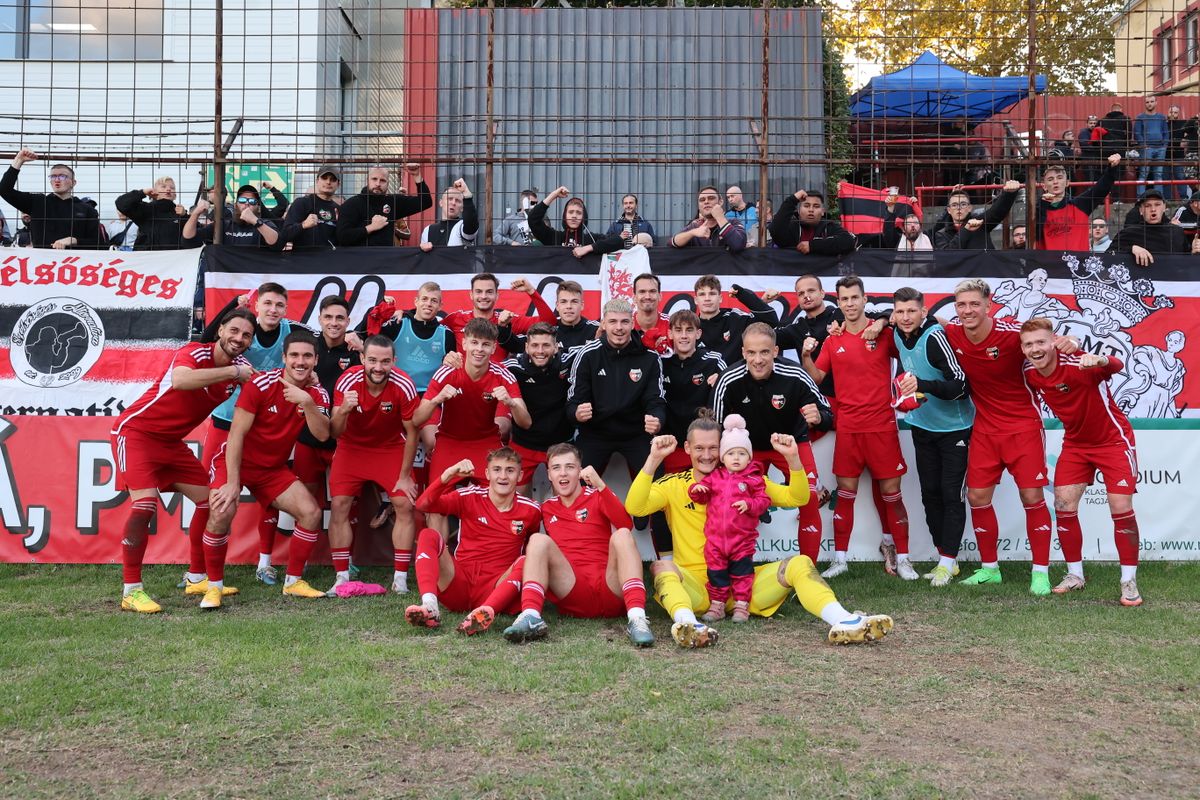 pmfc, csapat