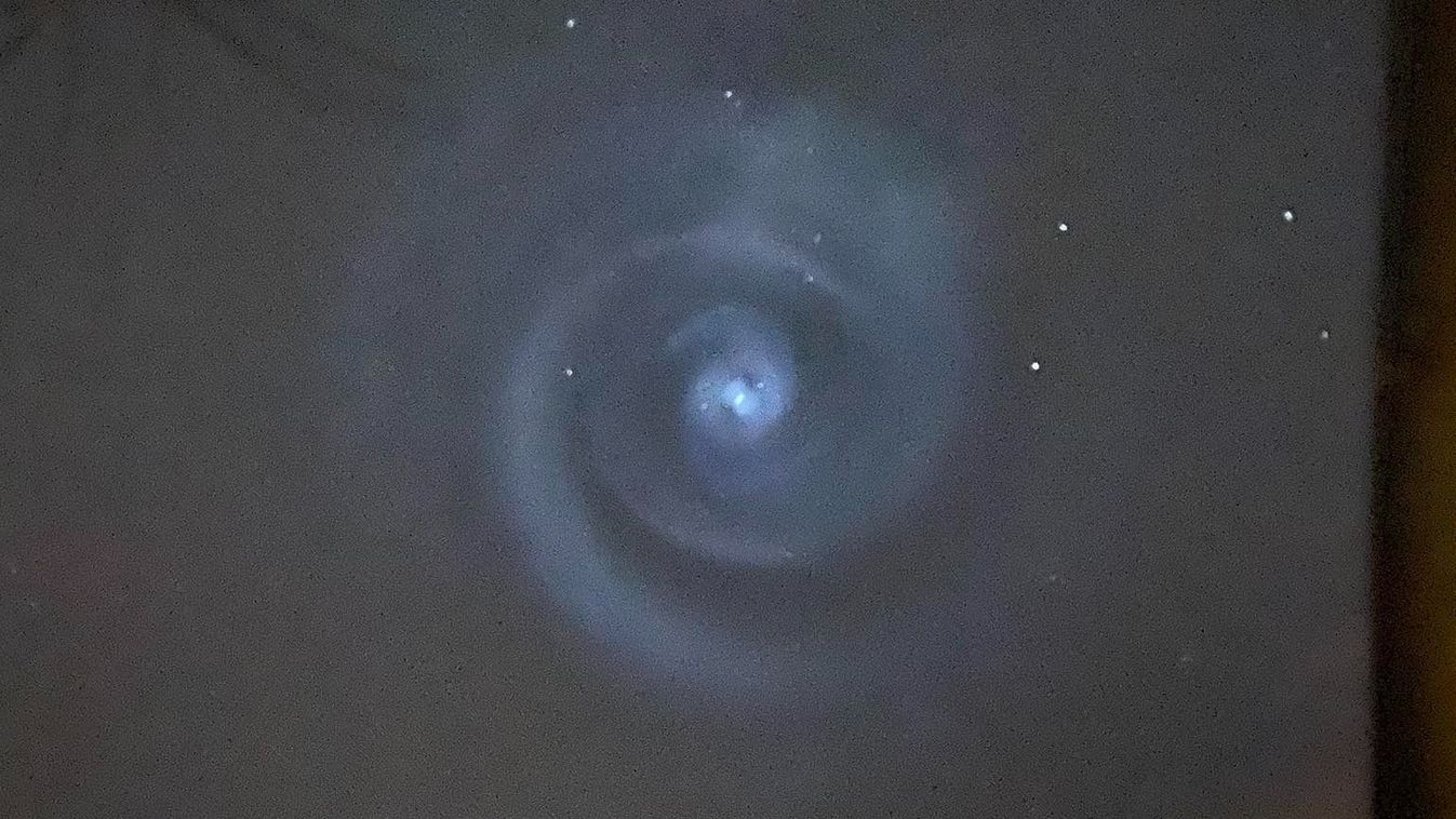 UFO vagy rakéta? Te is láttad ezt a furcsa jelenséget az égen?