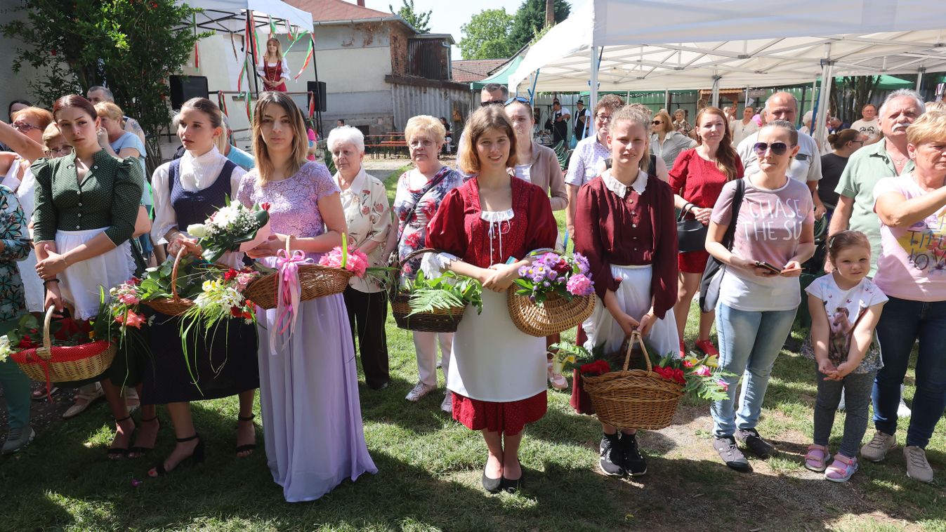 Fergeteges vidámkodásra készülnek a kisvárosban