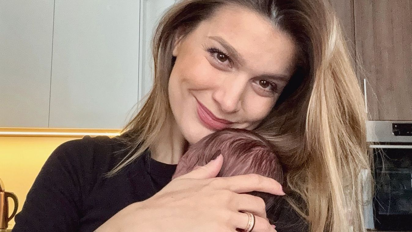 Weisz Fanni folyamatosan kapja a támadásokat gyermeke születése óta