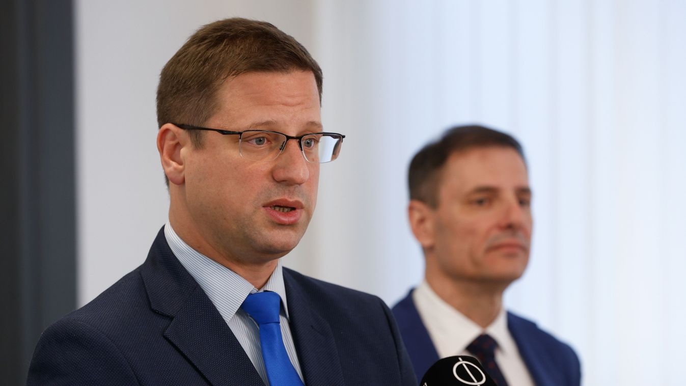 Gulyás Gergely: Ukrajna gyorsított európai uniós felvételénél Brüsszel meg akarja kerülni az eddig alkalmazott gyakorlatot