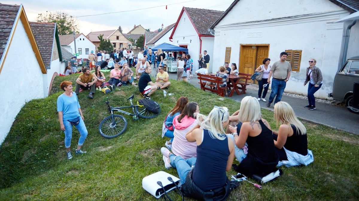 Kitavaszodott, Palkonya pincéi újra kinyitják kapuikat