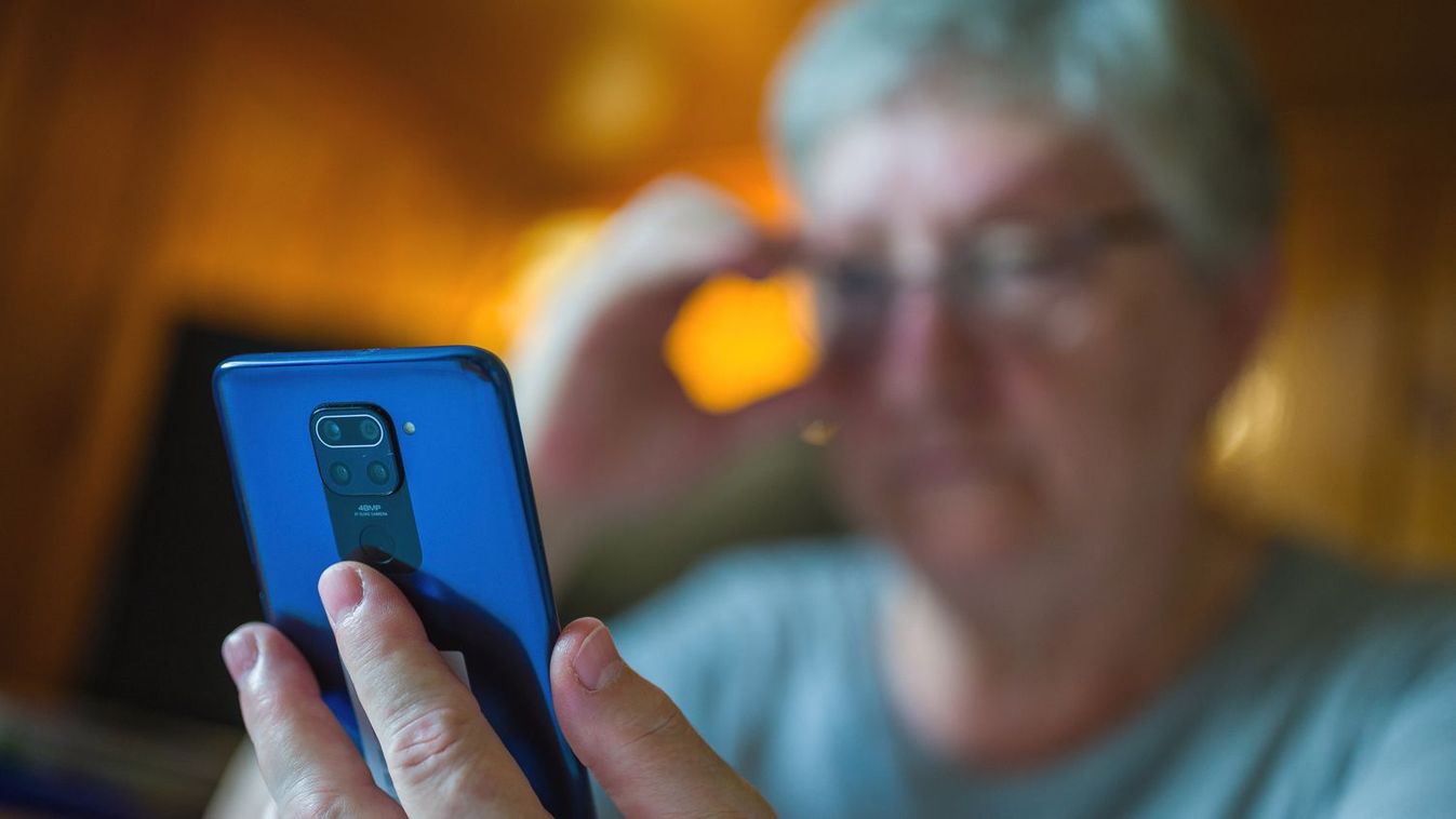 Anya, küldj nekem egy üzenetet − döbbenetes módszerrel vadásznak ránk