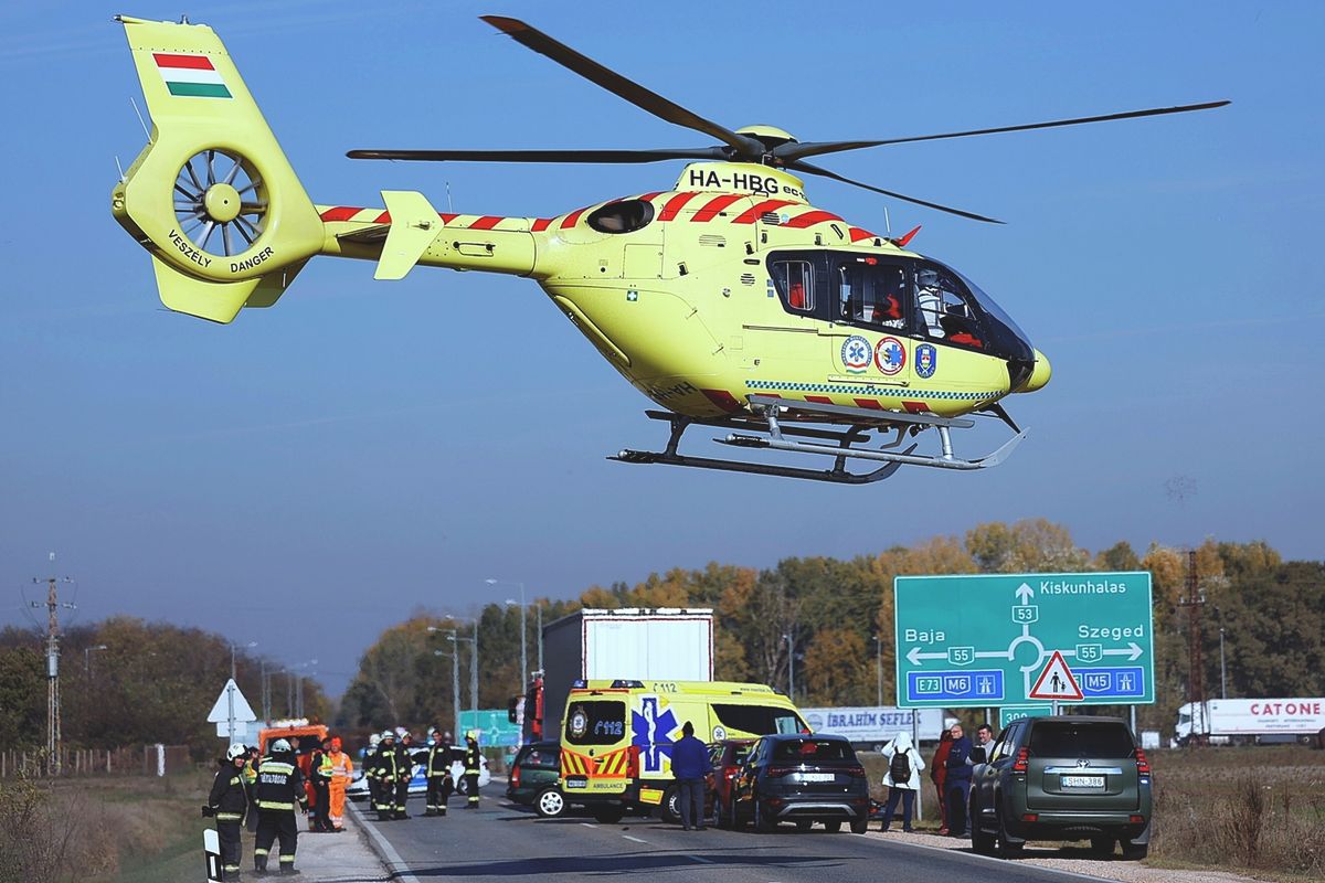 mentőhelikopter helikopter