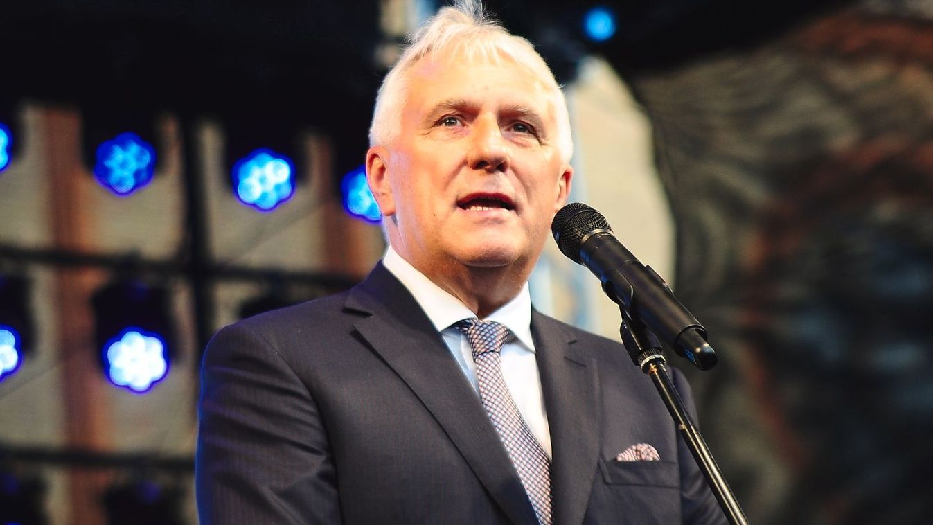 Műtrágyakartell: újraszámolják, mekkora büntetést kell Bige László cégének fizetnie