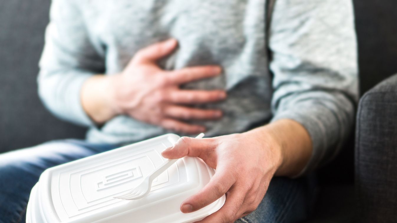 Praktikus, de rendkívül mérgező műanyag dobozból fogyasztani az ebédet – mutatjuk az okát!