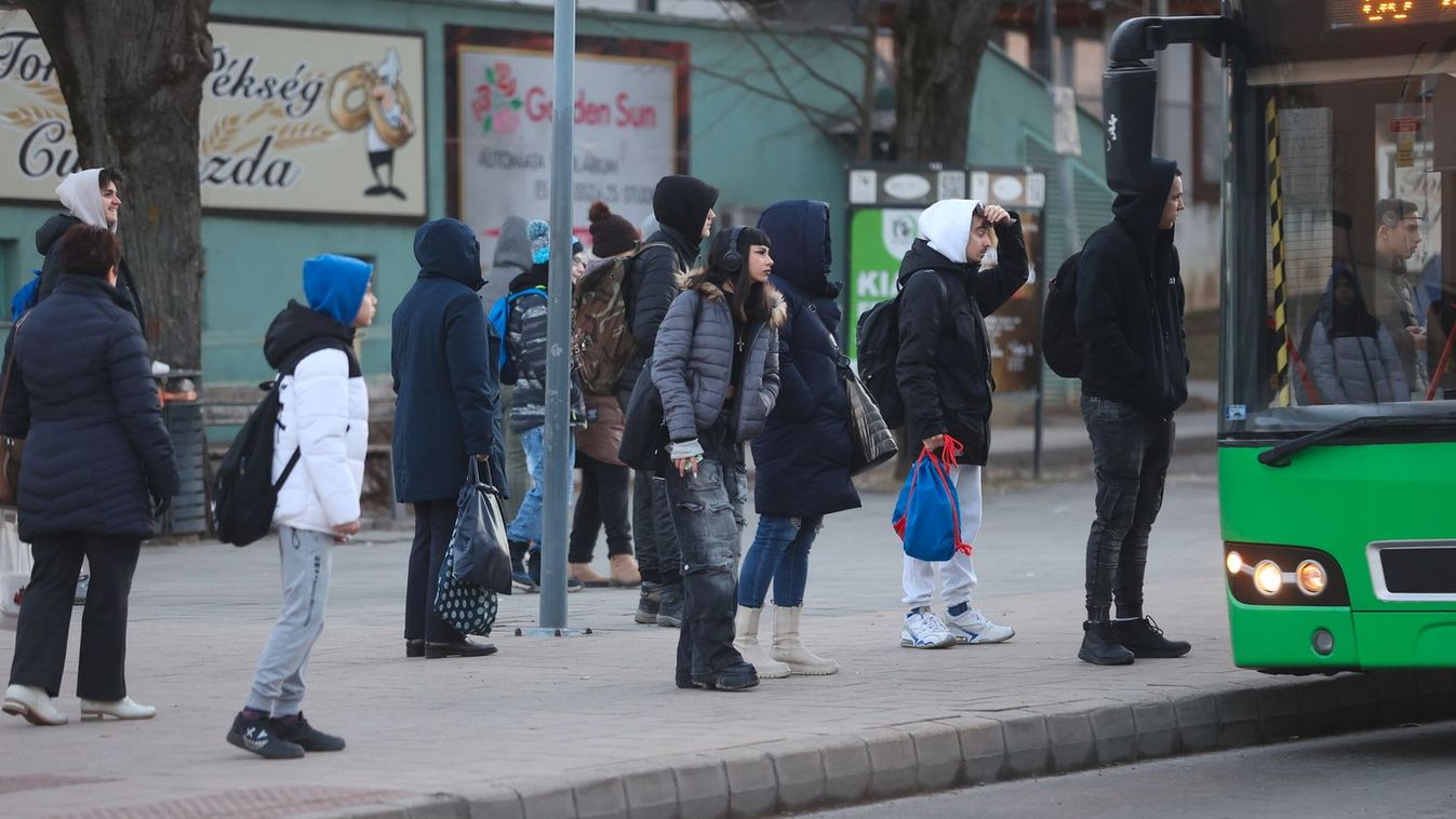 Újítás a Tüke Busznál: egy jeggyel akár harmincan is utazhatunk!