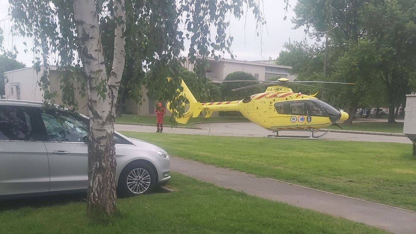 Tragédia Baranyában: lezárták a boltot, mentőhelikopter érkezett