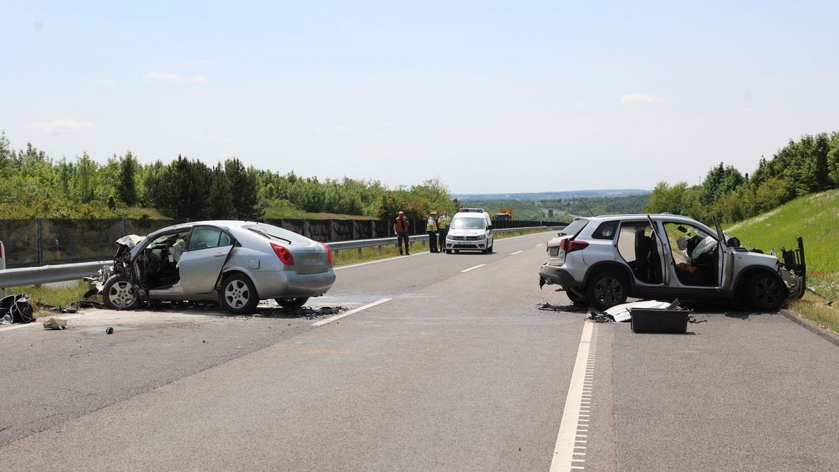 Hogy miért foglalkoztat sokakat a döntés? - Egy idős sofőr hajtott fel az M6-os autópályára a forgalommal szemben, a balesetben ketten vesztették életüket