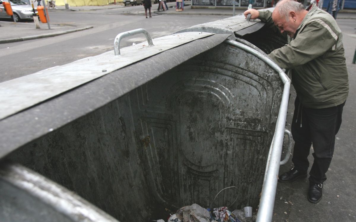 guberál kukázó