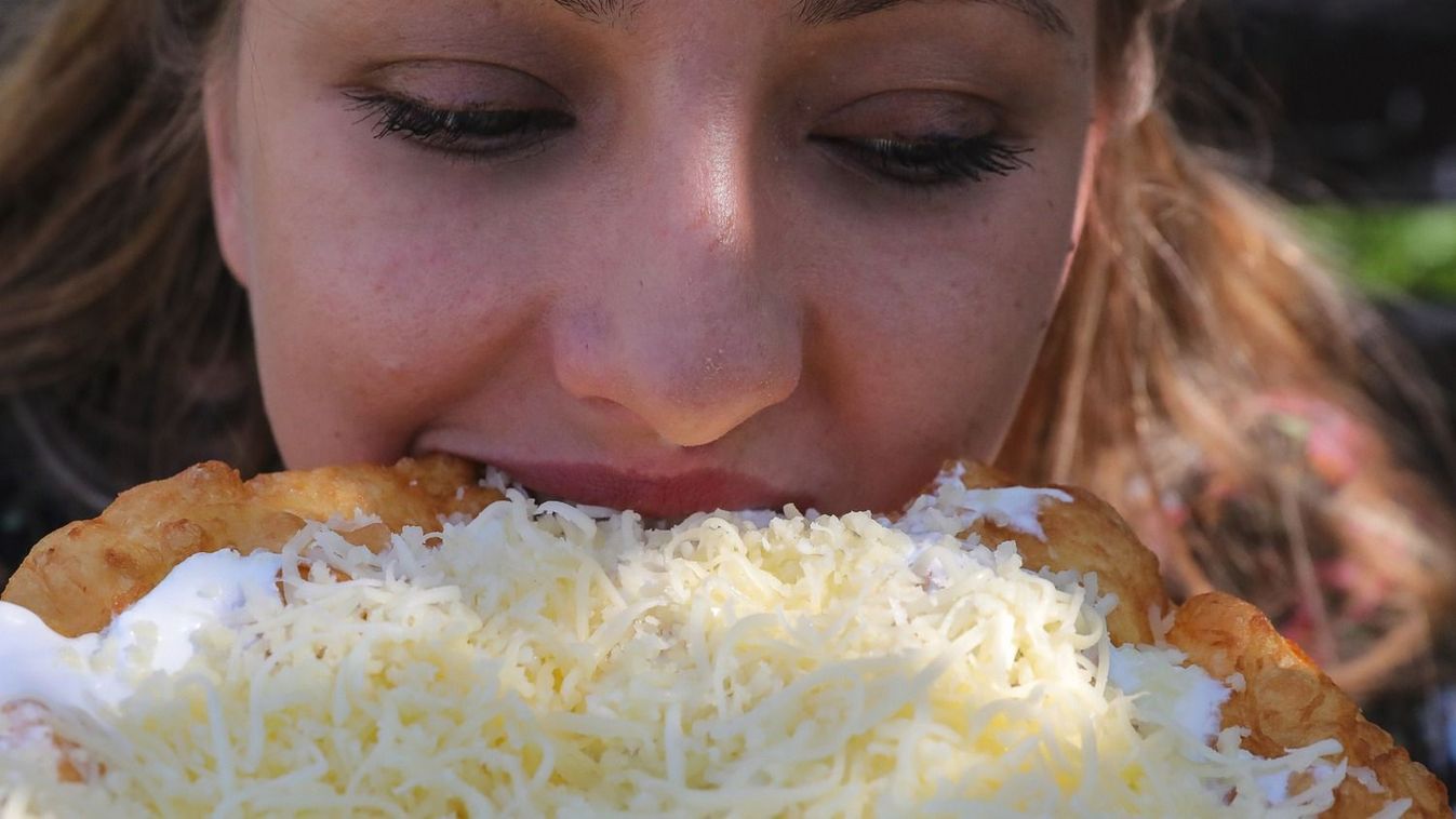 Összeállt a lista: itt kapható a legjobb lángos Baranyában!