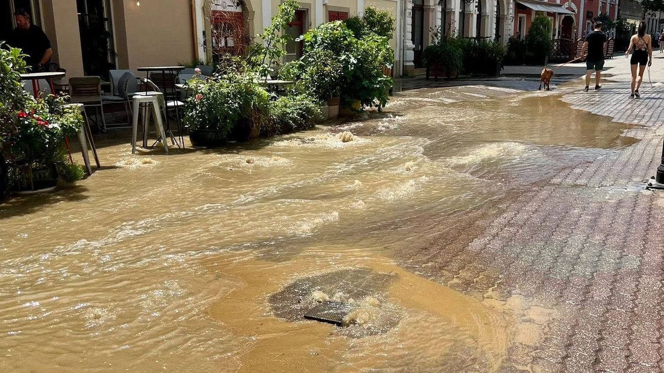 Egyre több a súlyos csőtörés a Király utcában, Marsalkó átfogó megoldást sürget – VIDEÓ