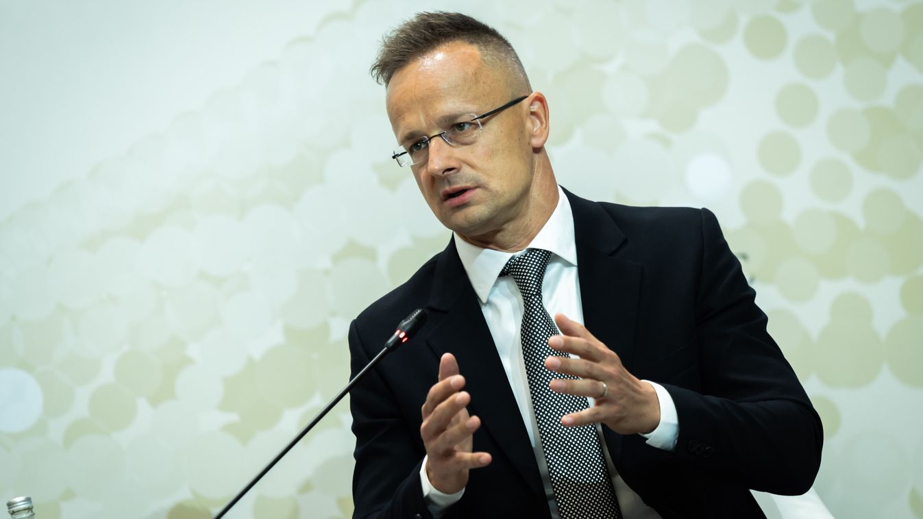 Szijjártó Péter: Brüsszel még több pénzt és fegyvert küldene Ukrajnába (videó)