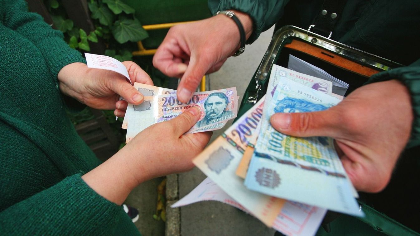 Ez nem a bank hibája: egy hónapot csúszhat a kifizetés, ha nem figyelünk