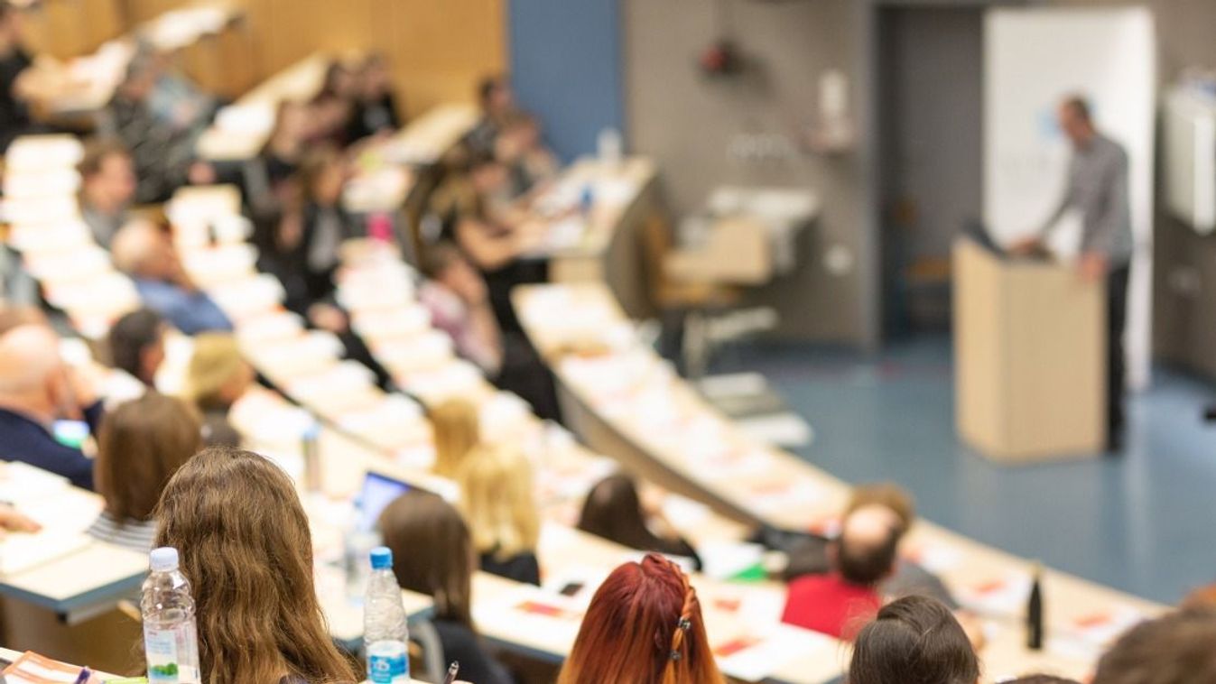 Egyetemista vagy Debrecenben? Így spórolj, oszd be az idődet és segíts másokon