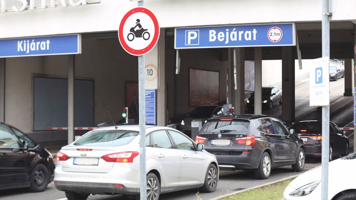 Íme a nagy parkolási útmutató a pécsi Fényfesztiválra! Minden részlet itt!