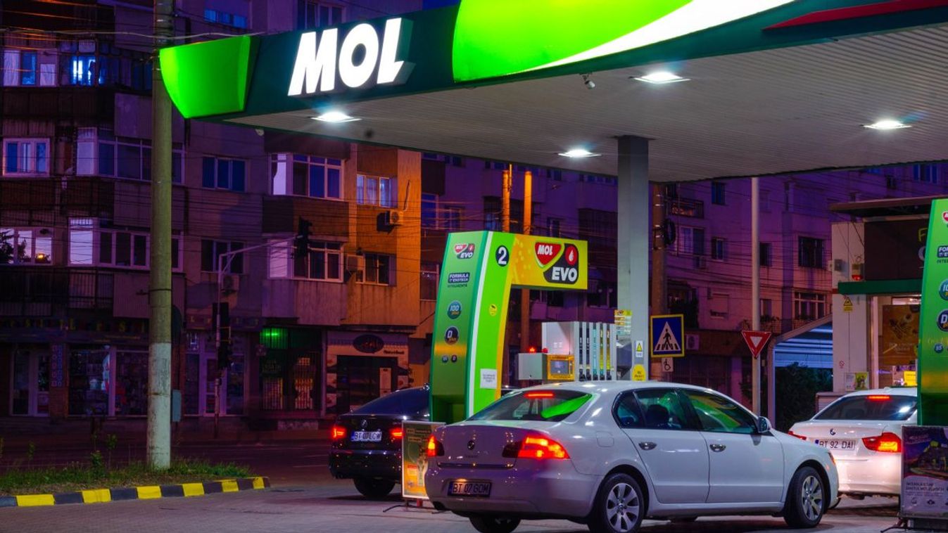 Súlyos fordulat: Ukrajna miatt veszélybe kerülhet az ellátás, a Mol már a stratégiai kőolajtartalékok megnyitását kéri Kép