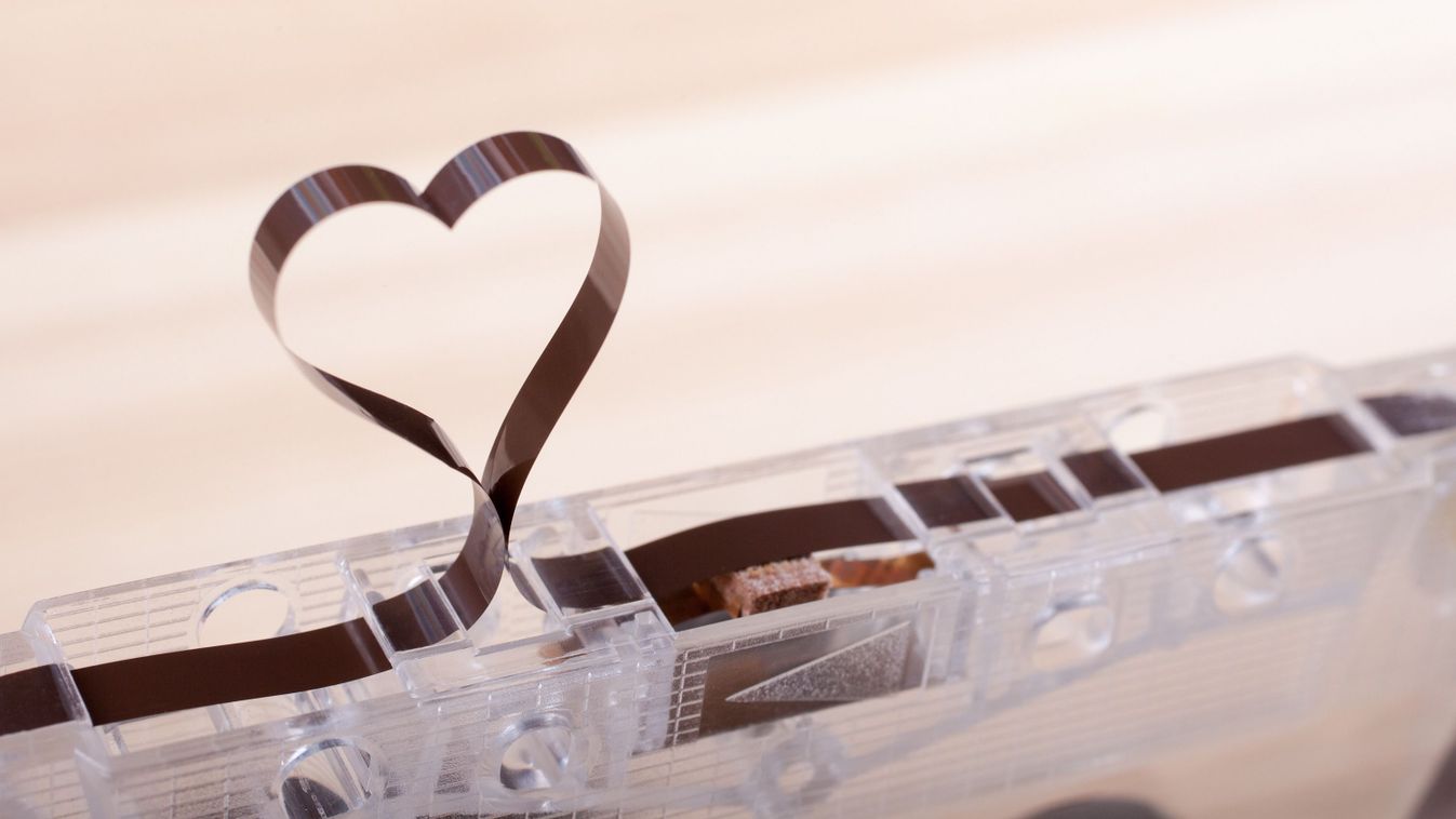 Legendás filmzenék is megszólalnak swing, jazz, latin, etno stílusban