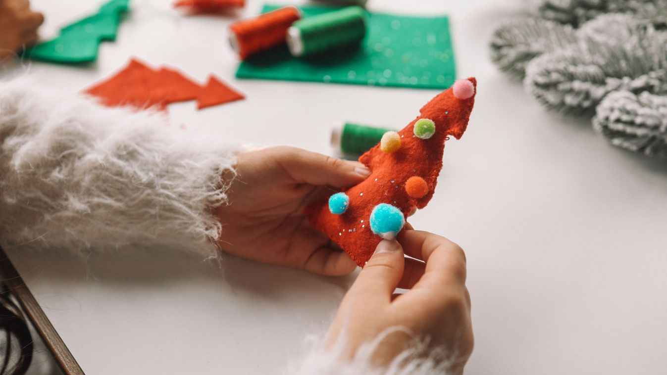 Lélektér estek és Mozaik – Design Kiállítás is lesz a pécsi kínálatban